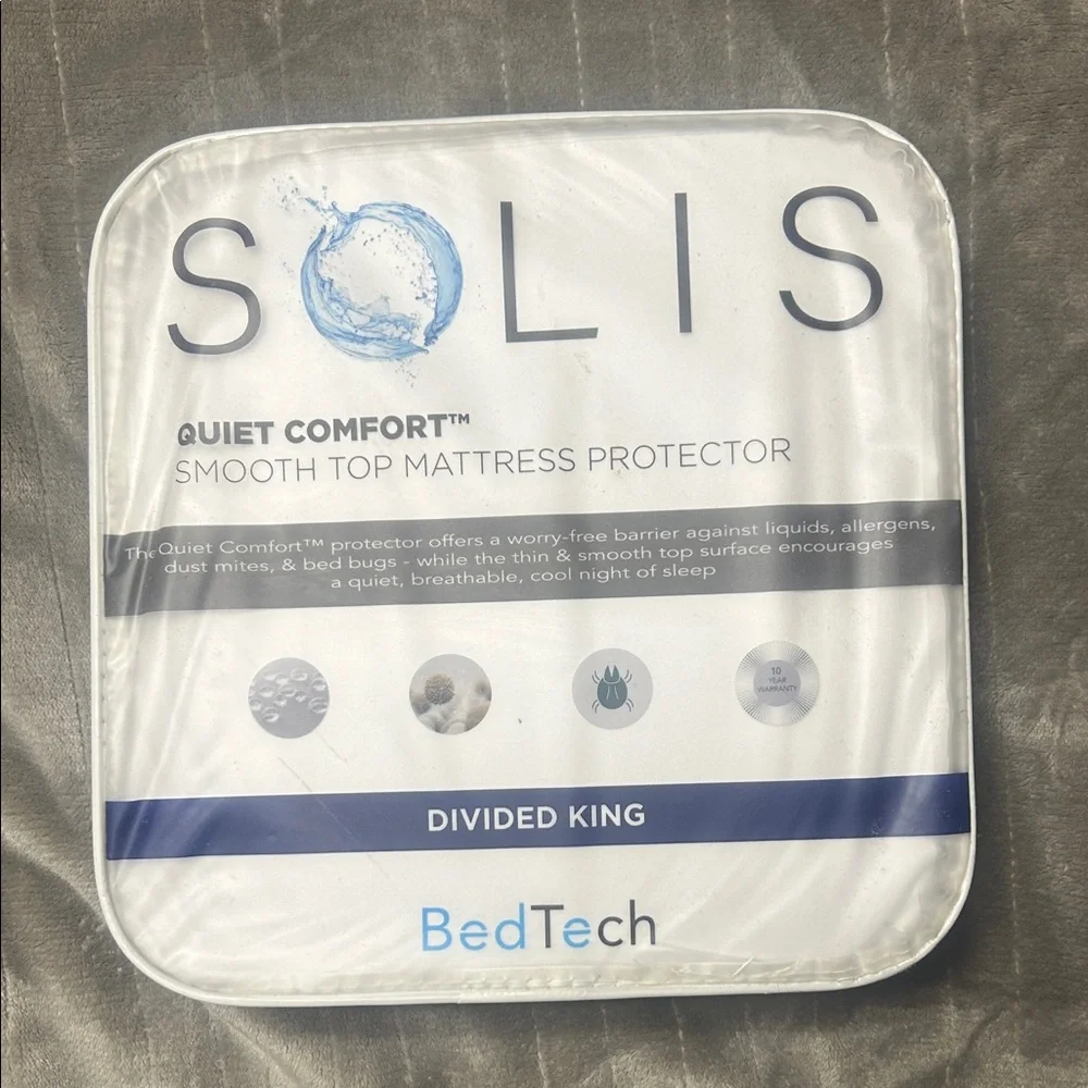 Split head King Quiet Comfort Mattress Protector - White NEW